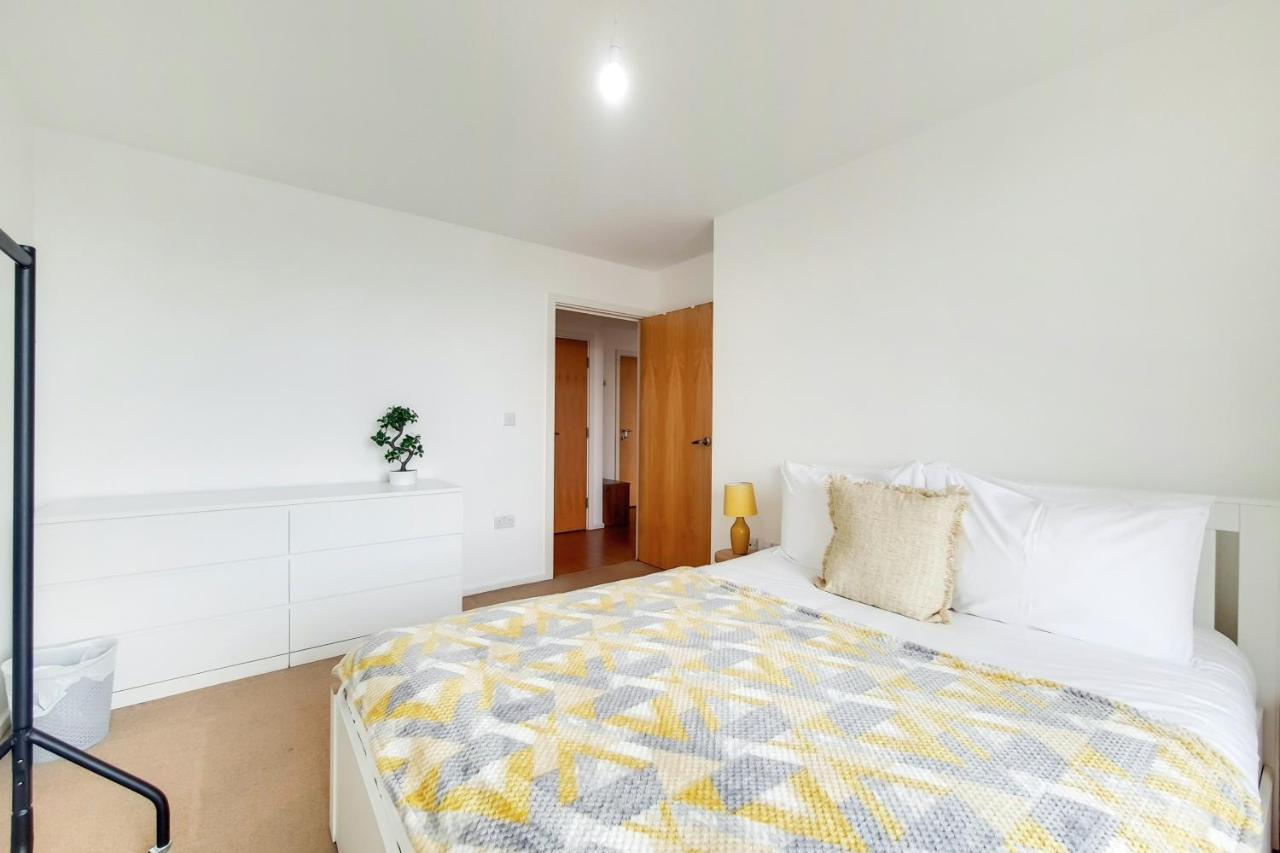 Free Parking - Two Bed Apartment By London Docklands Εξωτερικό φωτογραφία